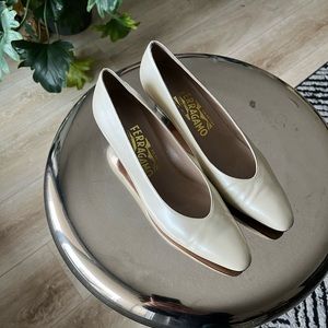 Salvatore Ferragamo Vintage Kitten Heels